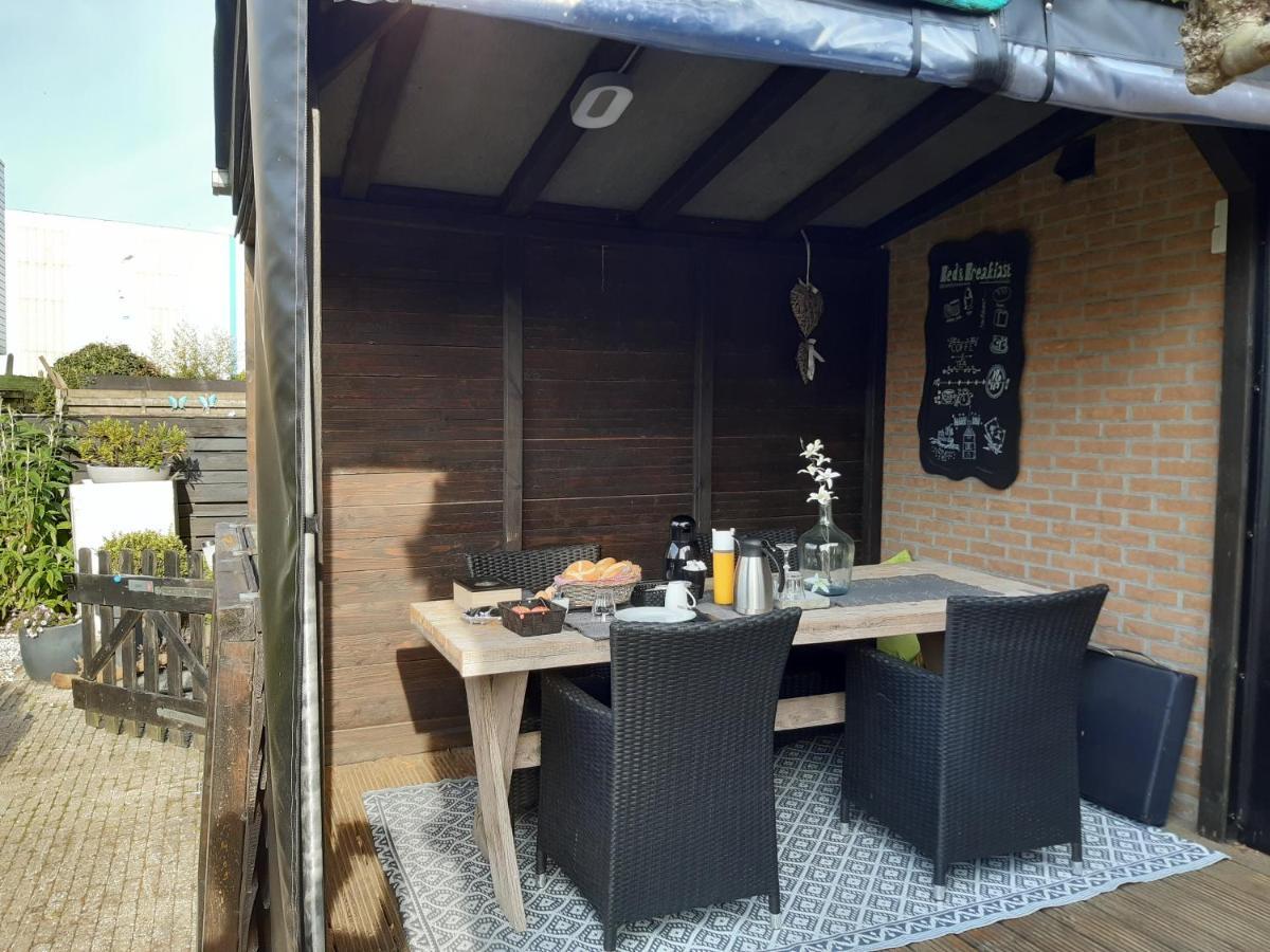 Bed & Breakfast De Schans Маккум Экстерьер фото